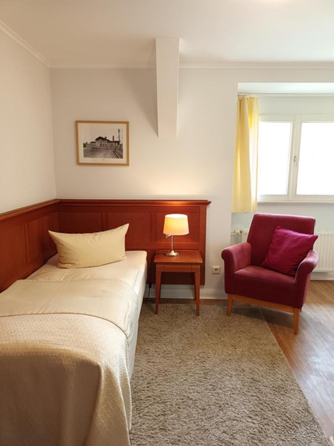 Hotel Vierseithof Luckenwalde Buitenkant foto