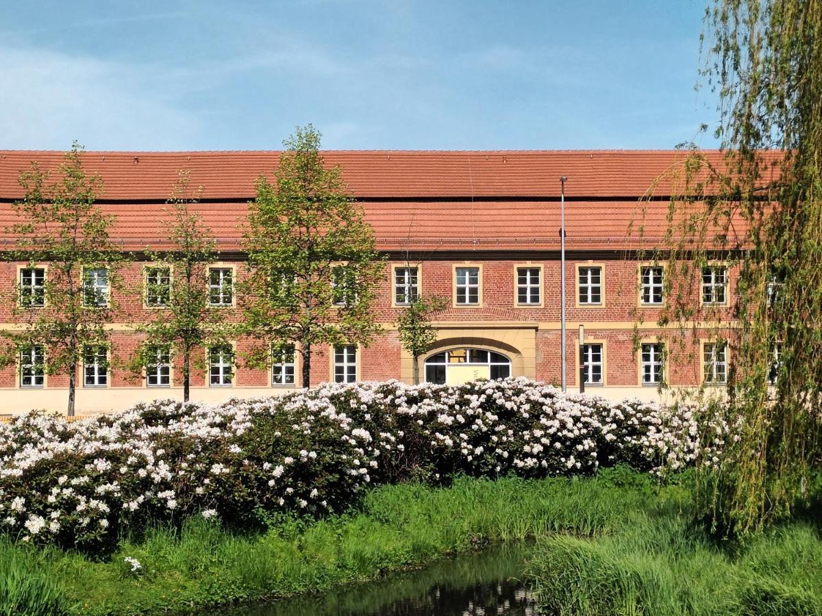 Hotel Vierseithof Luckenwalde Buitenkant foto